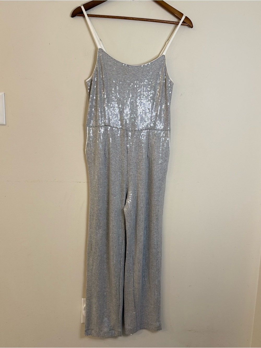 Ett:twa Anthropologie silver sequin sleeveless jumpsuit pockets SZ 2